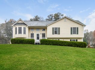 15 Betty Ln, Douglasville, GA