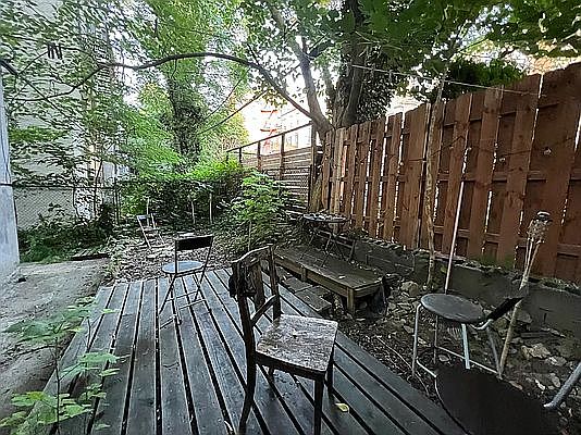 1st image of 1050 Bergen St APT 1C