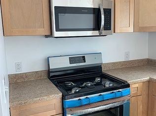 26 Lincoln Ter, Brooklyn, NY 11235