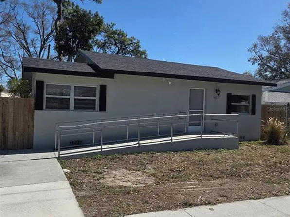 4625 40th St N, Saint Petersburg, FL 33714