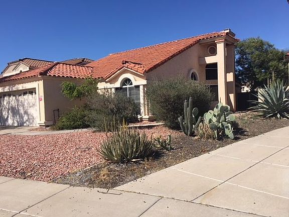2nd image of 3830 E Tanglewood Dr