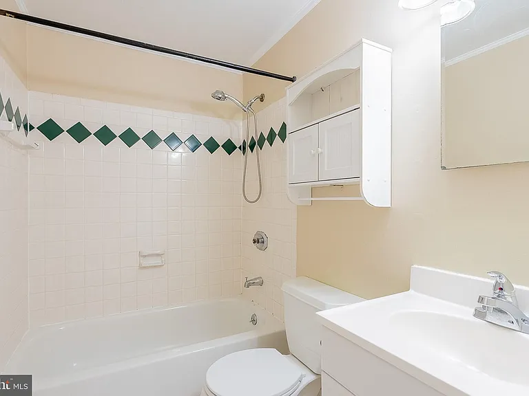 3048 Silent Valley Dr — Photo 26