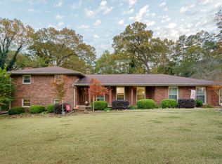 305 Meadow Hill Rd, Sheffield, AL 35660