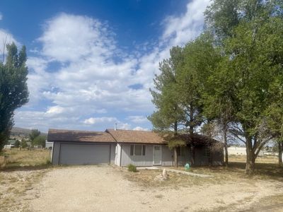 934 Spring Valley Pkwy, Spring Creek, NV, 89815