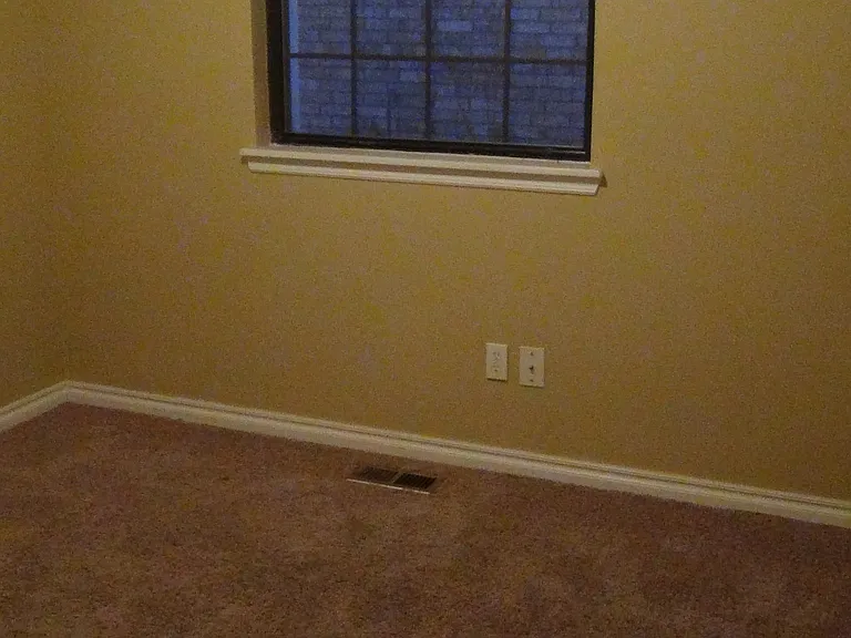2604 Andrea Ct — Photo 10