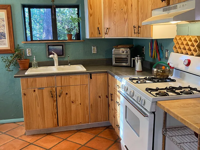 1705 N San Francisco St #1 — Photo 6