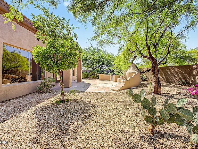 7020 E Whispering Mesquite Trl — Photo 30