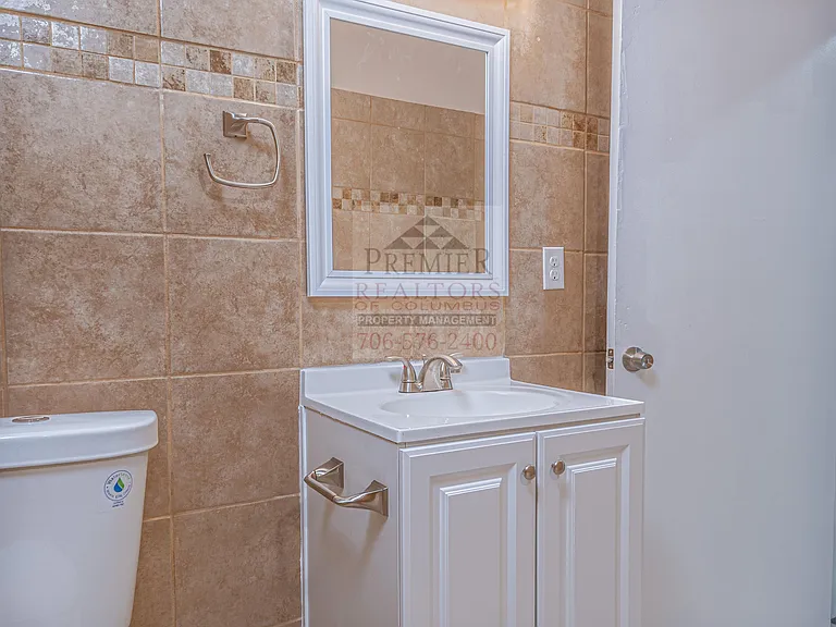 5724 Sanford Ave — Photo 11