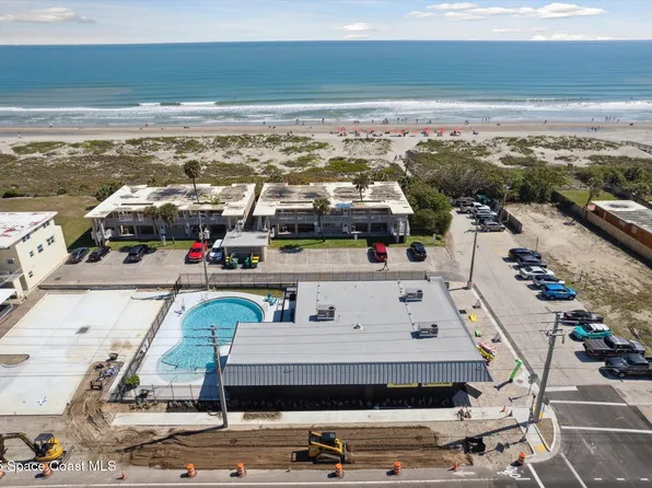1 N 1st St APT 4, Cocoa Beach, FL 32931