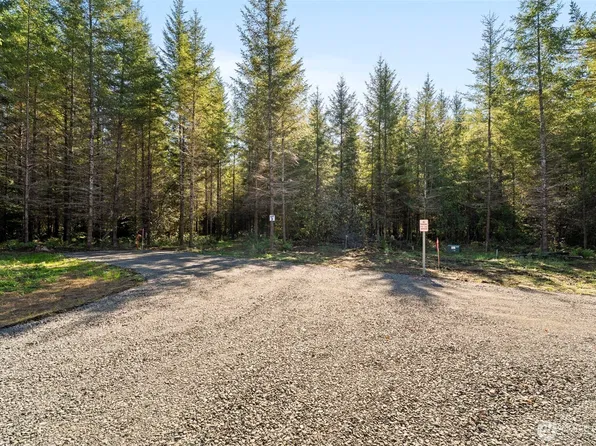 129 Barton Way, Ariel, WA 98603