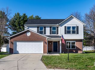 13992 Wakefield Pl, Fishers, IN 46038