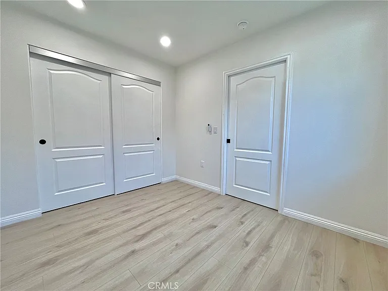 938 E Sandra Ave #A — Photo 7