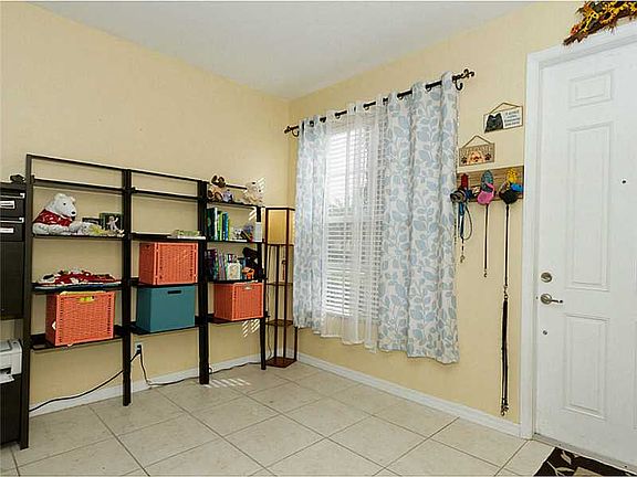 3rd image of 9982 E Villa Cir