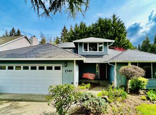 1740 140th Ln SE, Bellevue, WA 98007