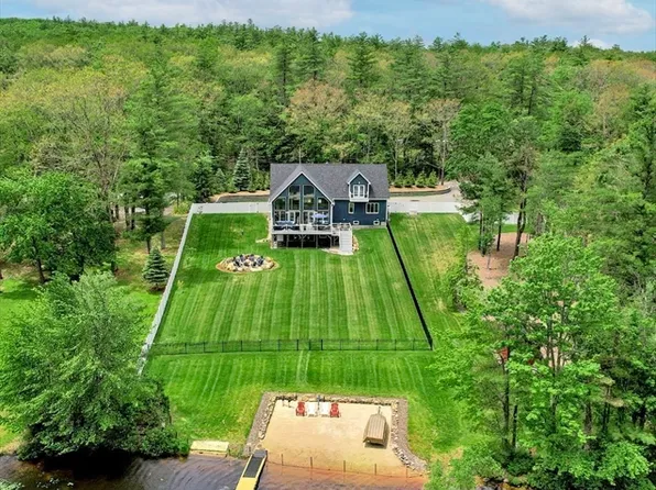 459 Glenallen St, Winchendon, MA 01475