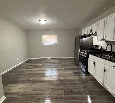 4th image of 14424 Morse St #11446196