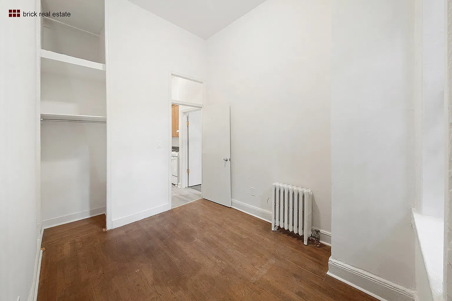 36 Willow Place — Photo 4
