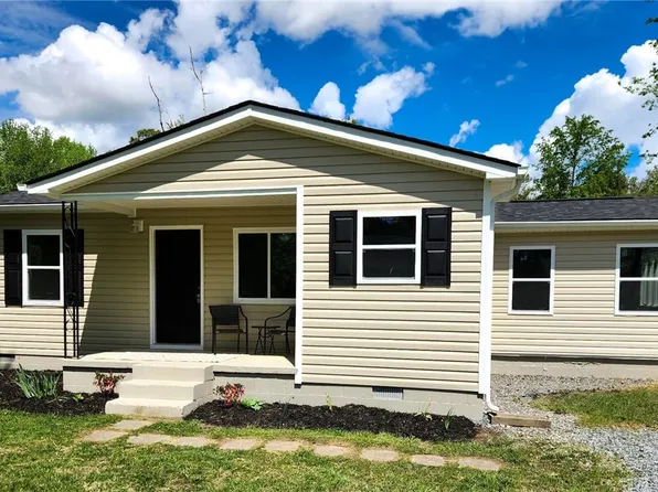 518 Smith Dr, Ruther Glen, VA 22546