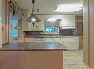 1098 Southdown Pkwy, Columbus, MS 39701