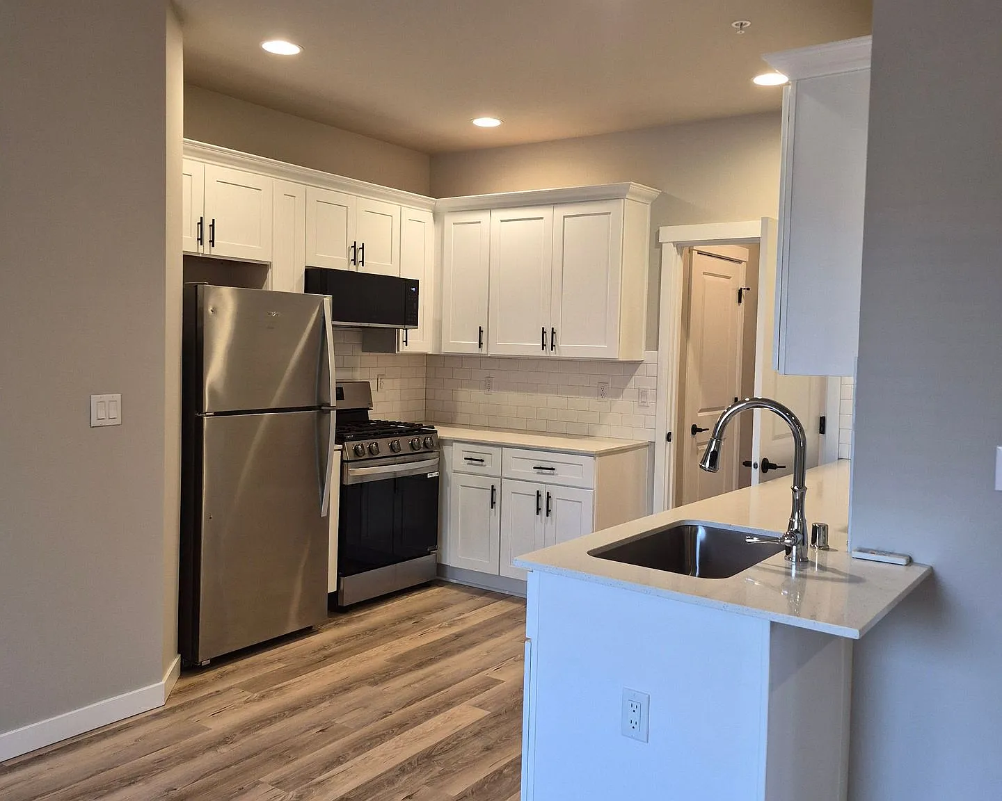Copperberry Condominiums — Photo 1
