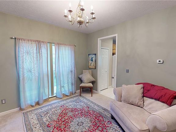 3rd image of 4300 Eagle Ave