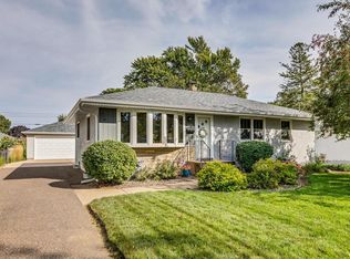 1490 Birmingham St, Saint Paul, MN 55106