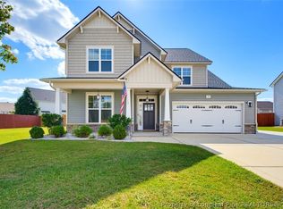 145 Fountain Grove Dr, Raeford, NC 28376