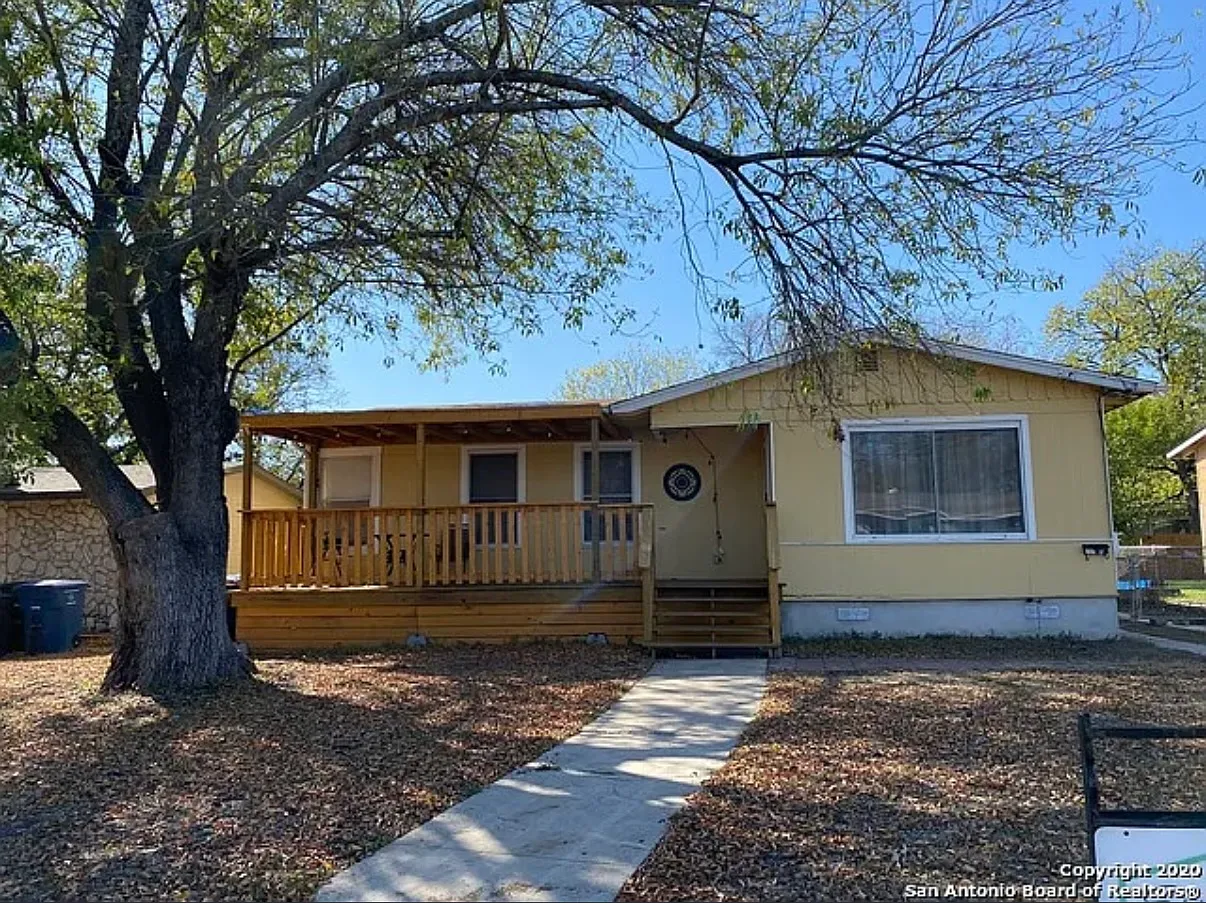 3 bed, 1114 sqft, $1,500 — Photo 1