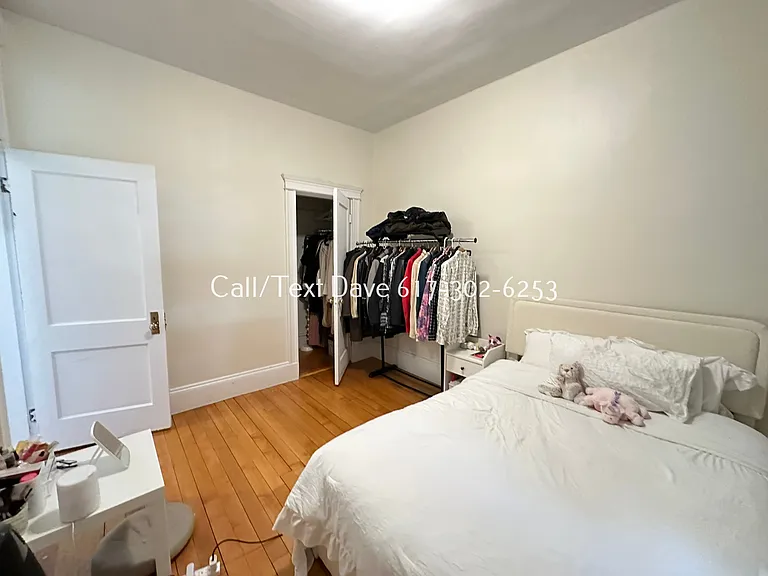 1822 Beacon St #1 — Photo 9