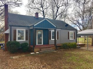 107 Oak St, Greenville, SC 29611