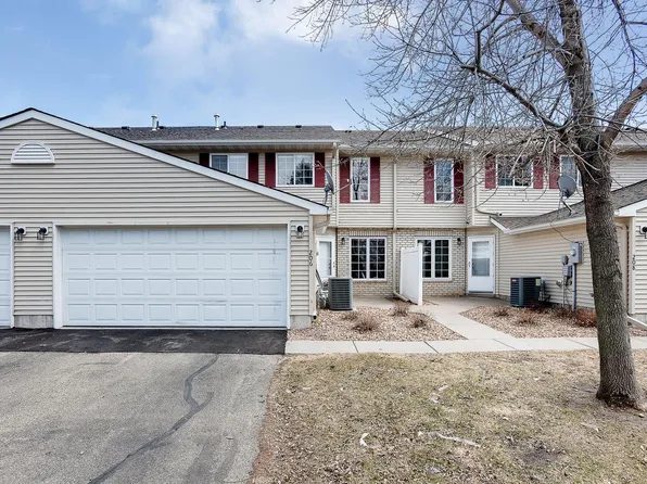 206 Orchard St E, Belle Plaine, MN 56011