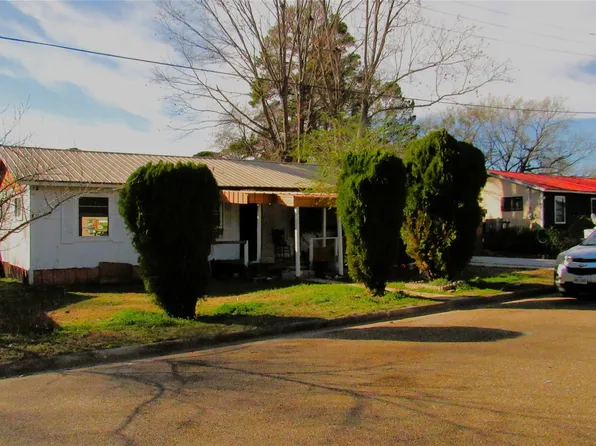 607 Pineland St, Pittsburg, TX 75686