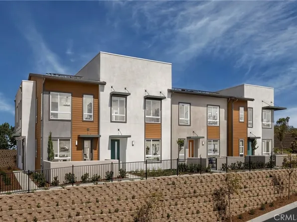 1066 Kendale Way, Vista, CA 92081