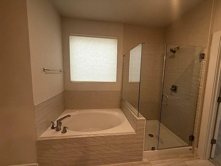 8615 McKamy Dr — Photo 11