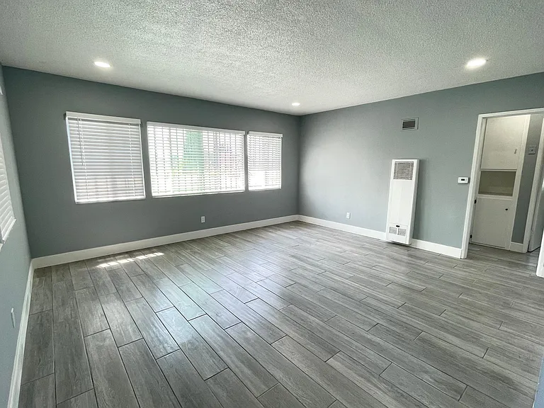3565 Norton Ave #C — Photo 2