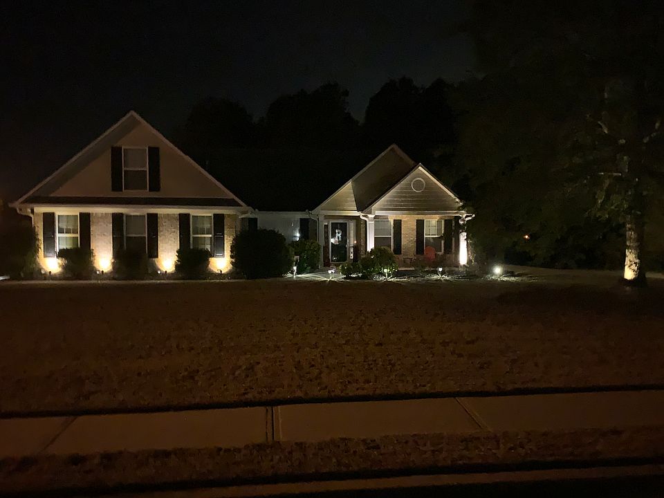 2nd image of 941 Golden Meadows Ln
