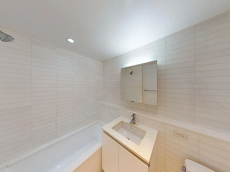 14 W 14th St #3C — Photo 6