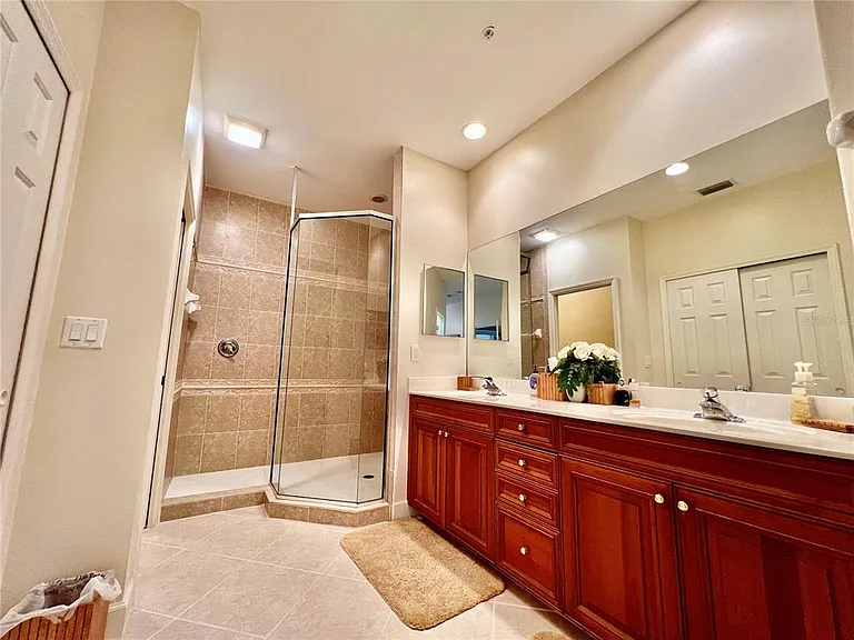 3304 Sunset Key Cir #D — Photo 22