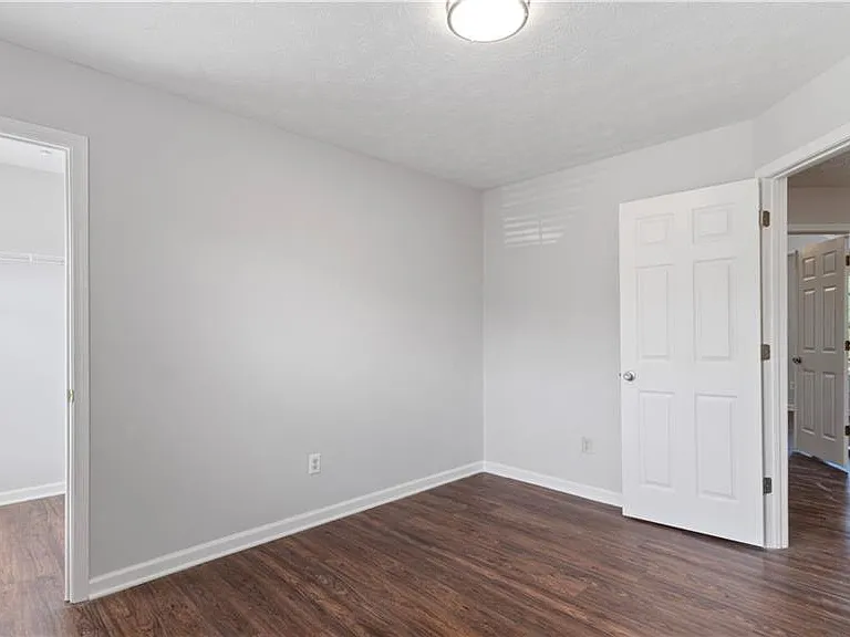 317 Shasta Ln — Photo 29