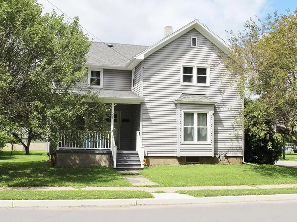 27 2nd St, Mansfield, PA 16933