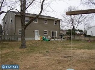 1024 Ladner Ave, Gibbstown, NJ 08027