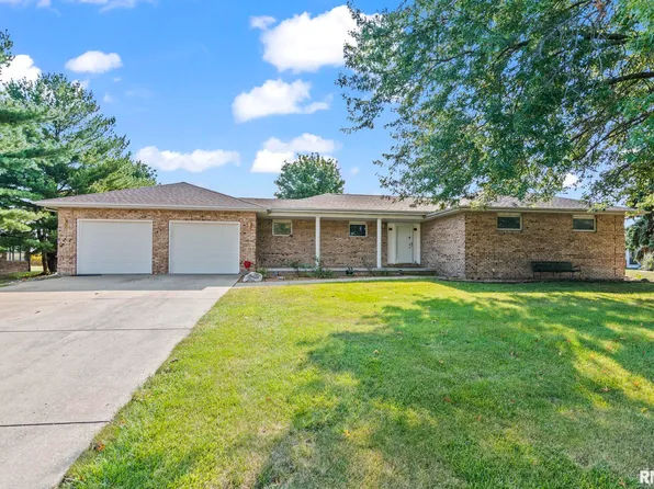 60 Heirloom Ter, Divernon, IL 62530