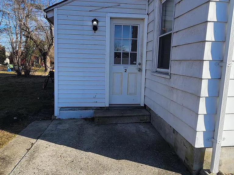 108 E Pacific Ave #2 — Photo 2