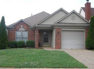 3302 Rainview Cir, Louisville, KY 40220