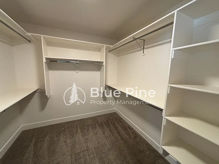 6389 Maggie Dr — Photo 38