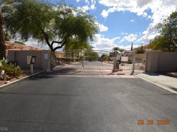 3553 Casa Real Way, Las Vegas, NV 89147