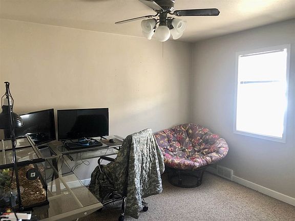 Alternate Bedroom No. 2 view