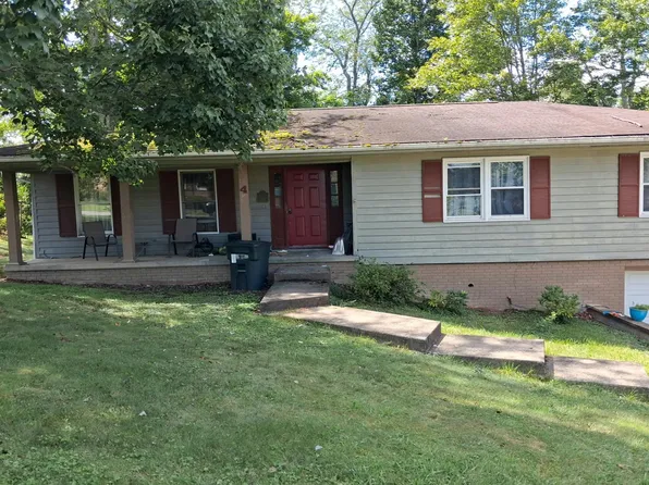 4 Brighton Cir, Clarksburg, WV 26301