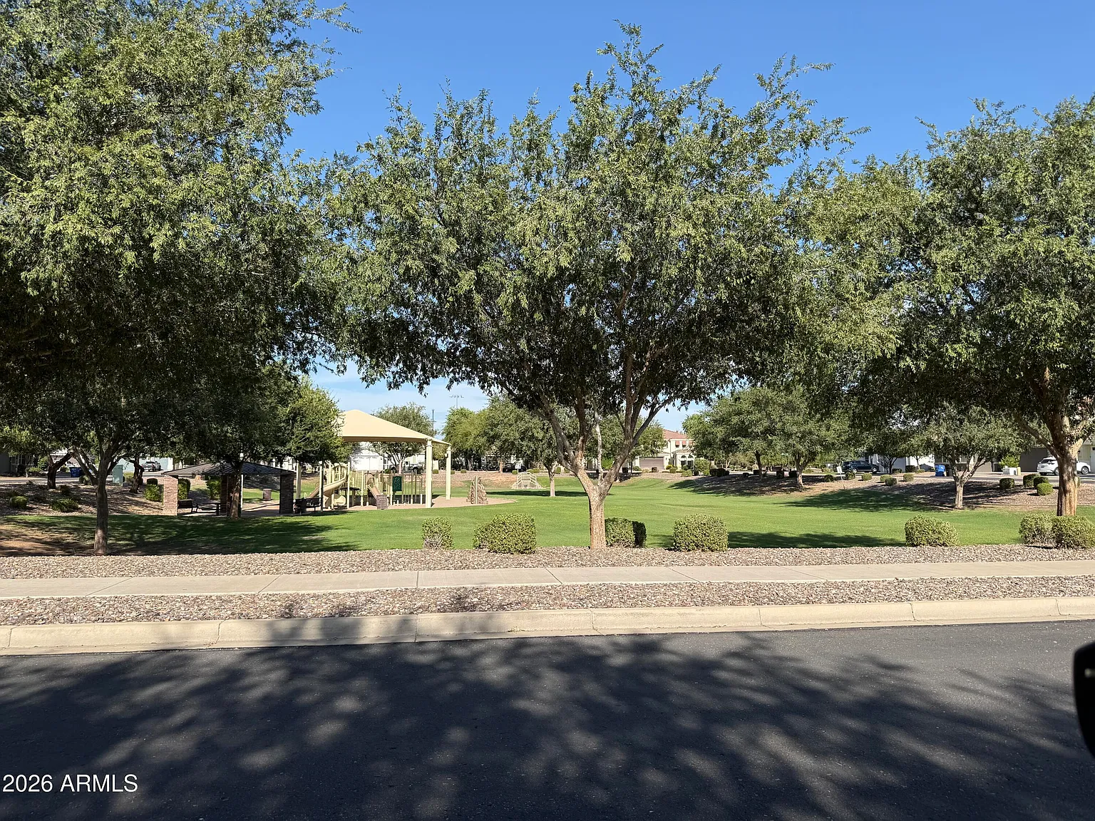 3 bed, 2.0 bath, 2047 sqft, $2,549 — Photo 3