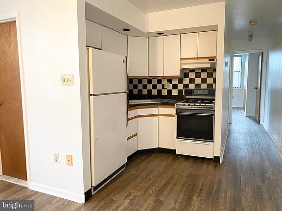 5th image of 1600 S Bailey St Floor 2